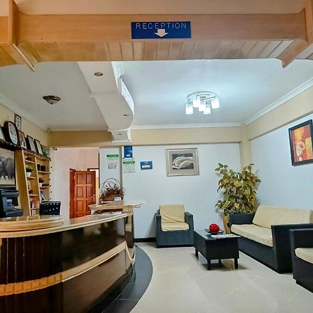 Meru Paramount Dış mekan fotoğraf