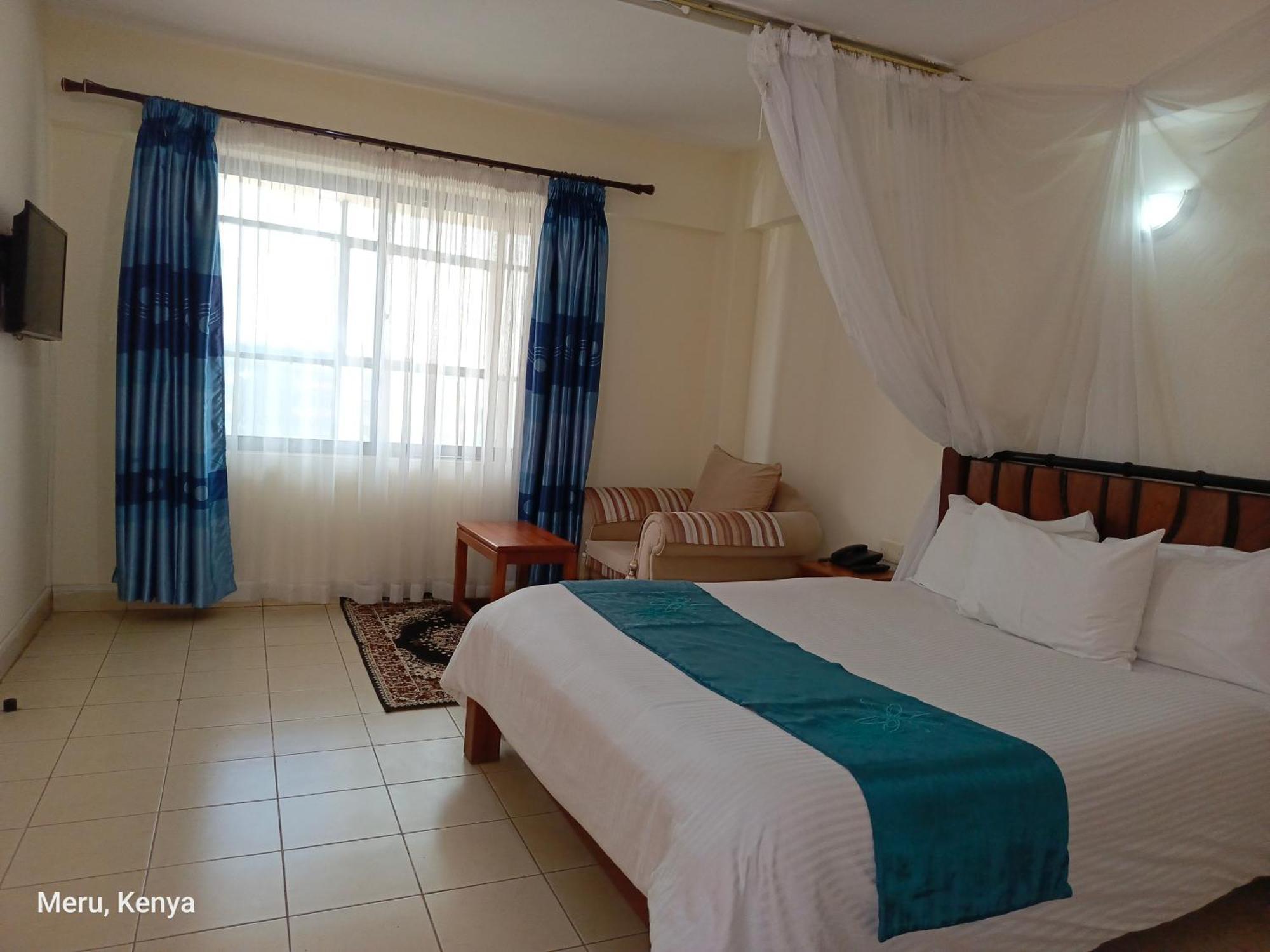 Meru Paramount Dış mekan fotoğraf
