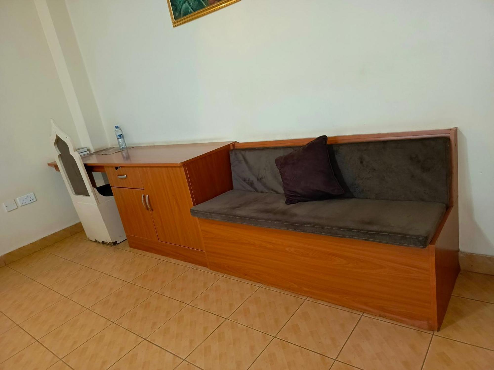 Meru Paramount Dış mekan fotoğraf