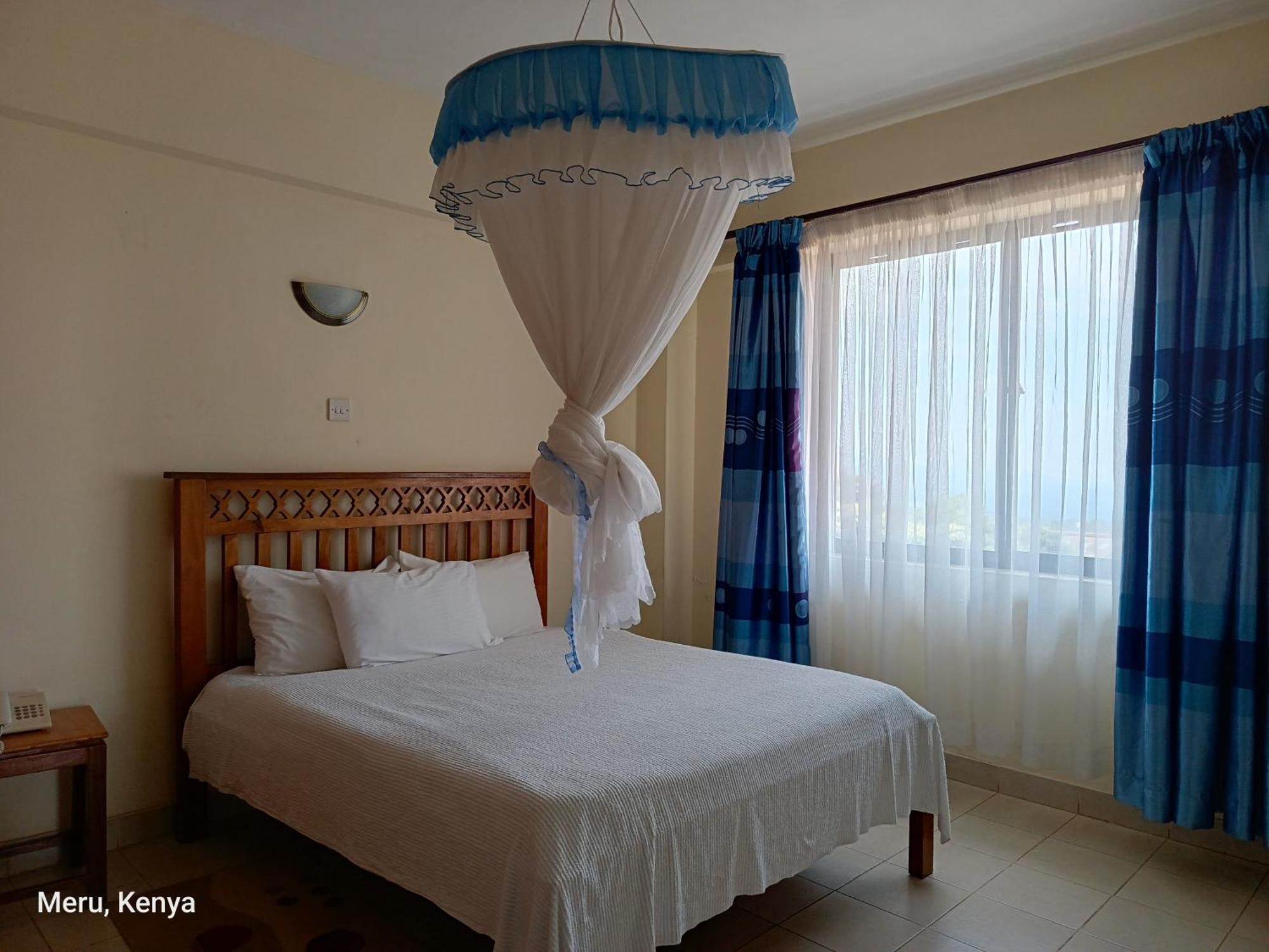 Meru Paramount Dış mekan fotoğraf