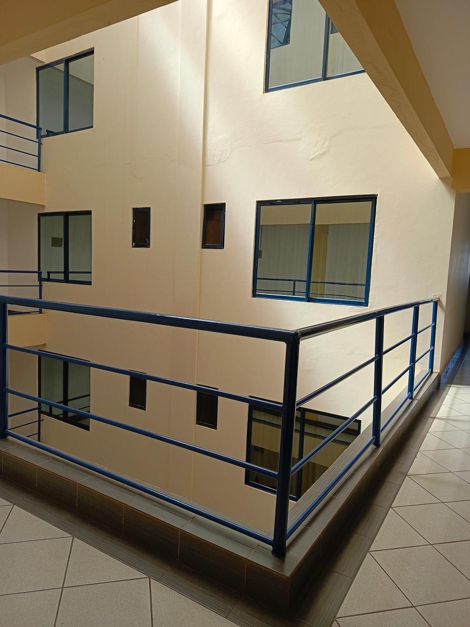 Meru Paramount Dış mekan fotoğraf