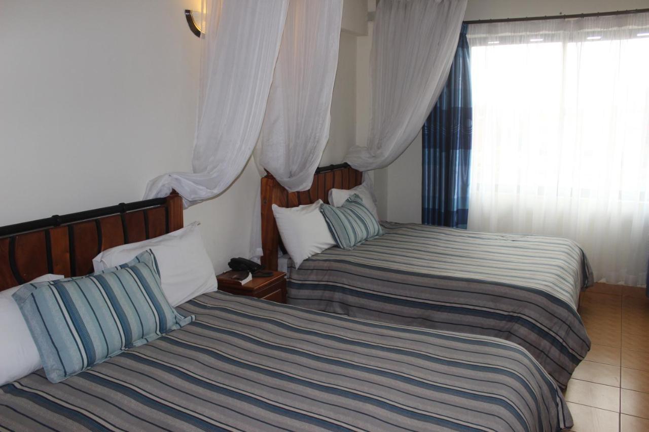 Meru Paramount Dış mekan fotoğraf