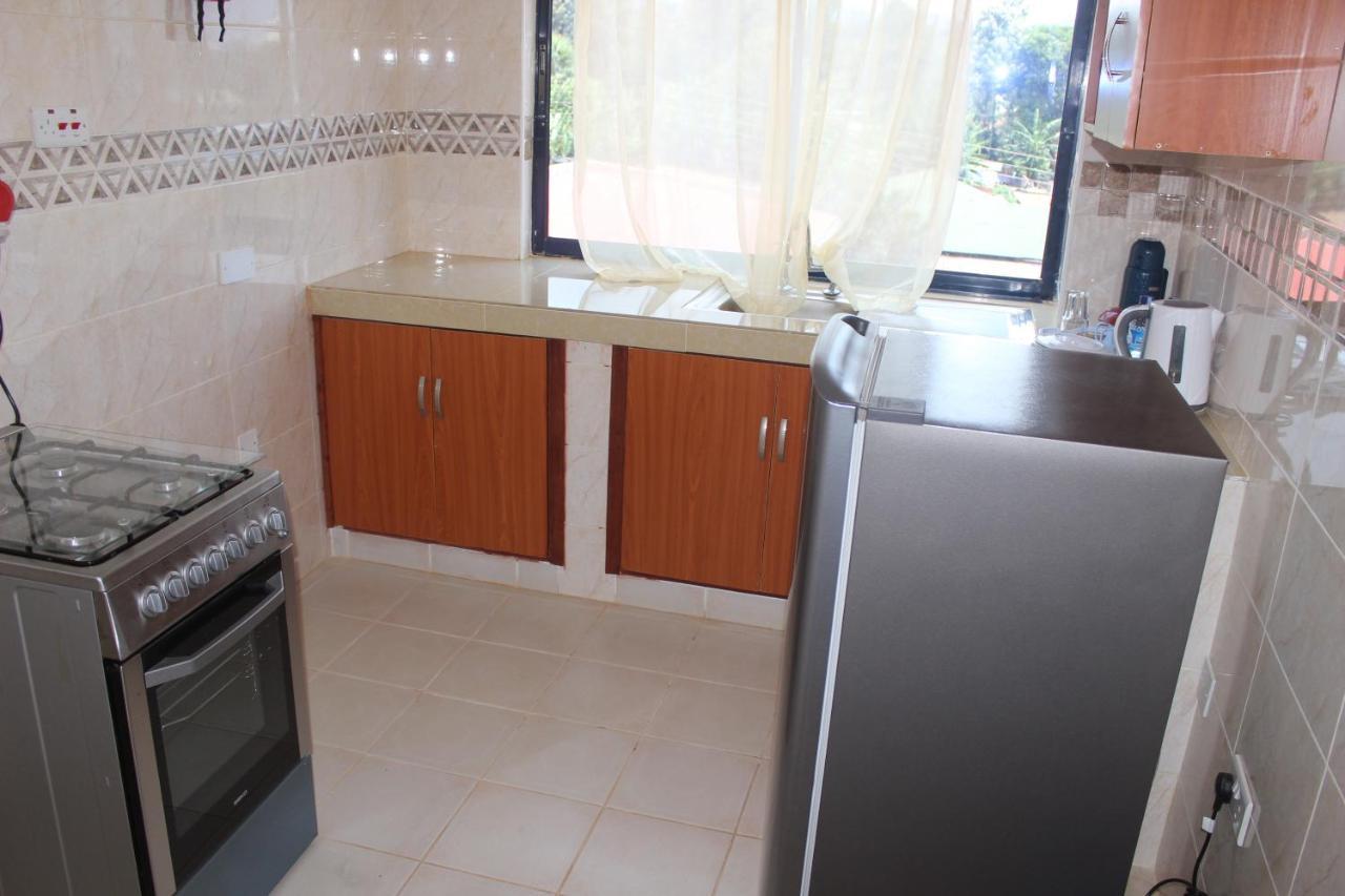 Meru Paramount Dış mekan fotoğraf