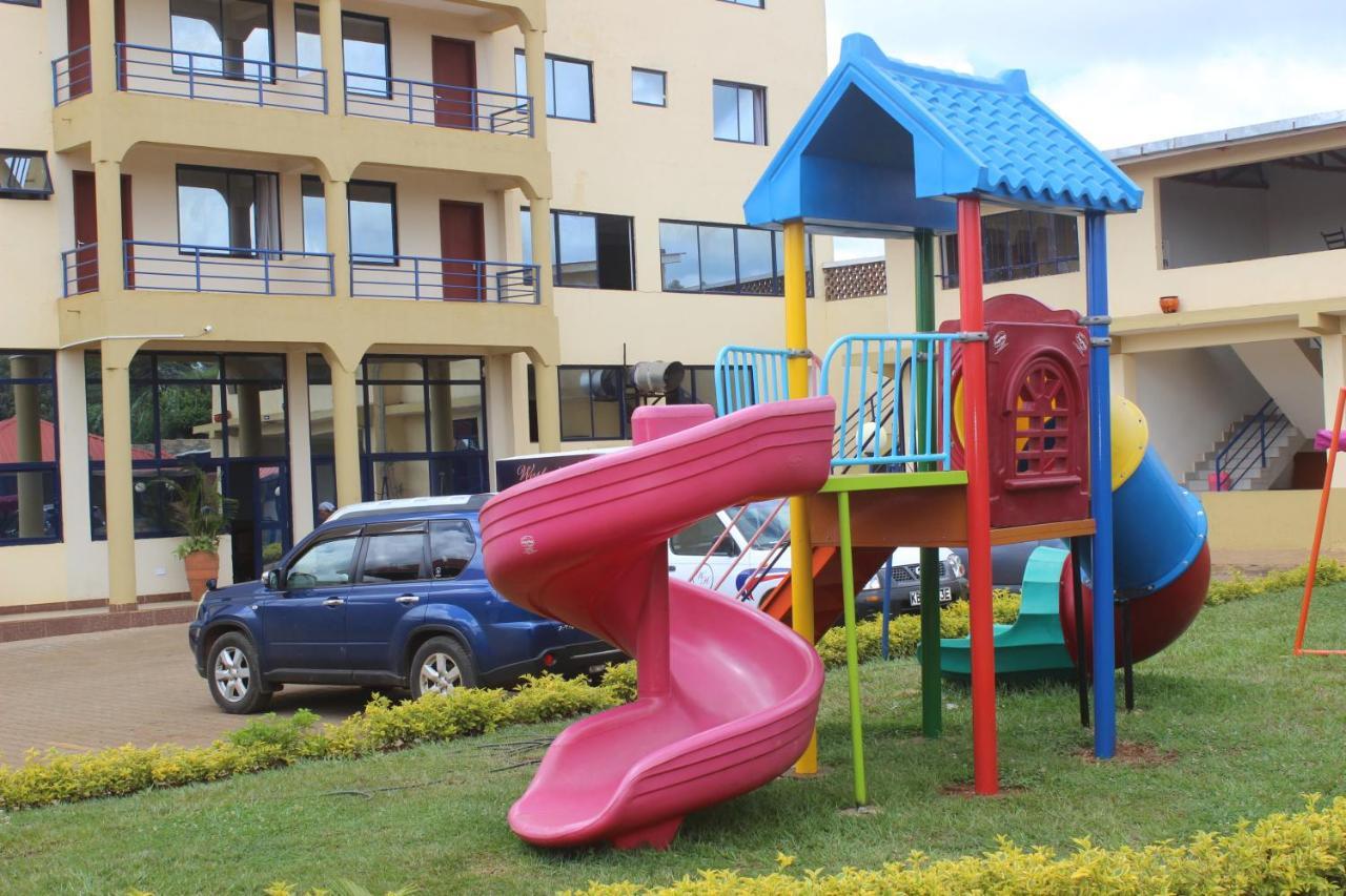 Meru Paramount Dış mekan fotoğraf