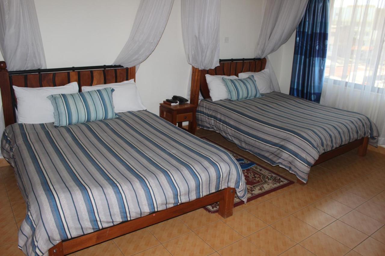 Meru Paramount Dış mekan fotoğraf